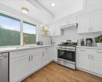 @ Marbella Lane Modern Home w/ Private Backyard - Fullerton - Kitchen
