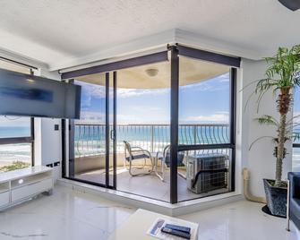 Olympus Beachfront Apartments - Surfers Paradise - Balcony