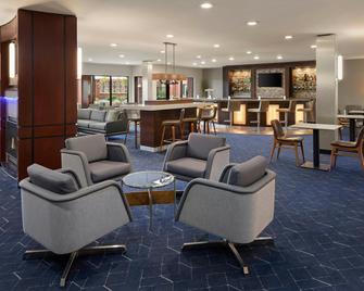 Courtyard Minneapolis St. Paul/Roseville - Roseville - Lounge