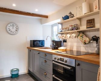 Beautiful 2 Bedroom Cottage in the Cotswolds - Chipping Campden - Keuken