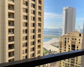 Grays Hostel By Haly - Dubaï - Balcon