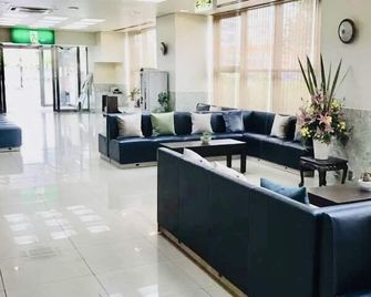 Osaka Bay Plaza Hotel - Sakai - Lobby