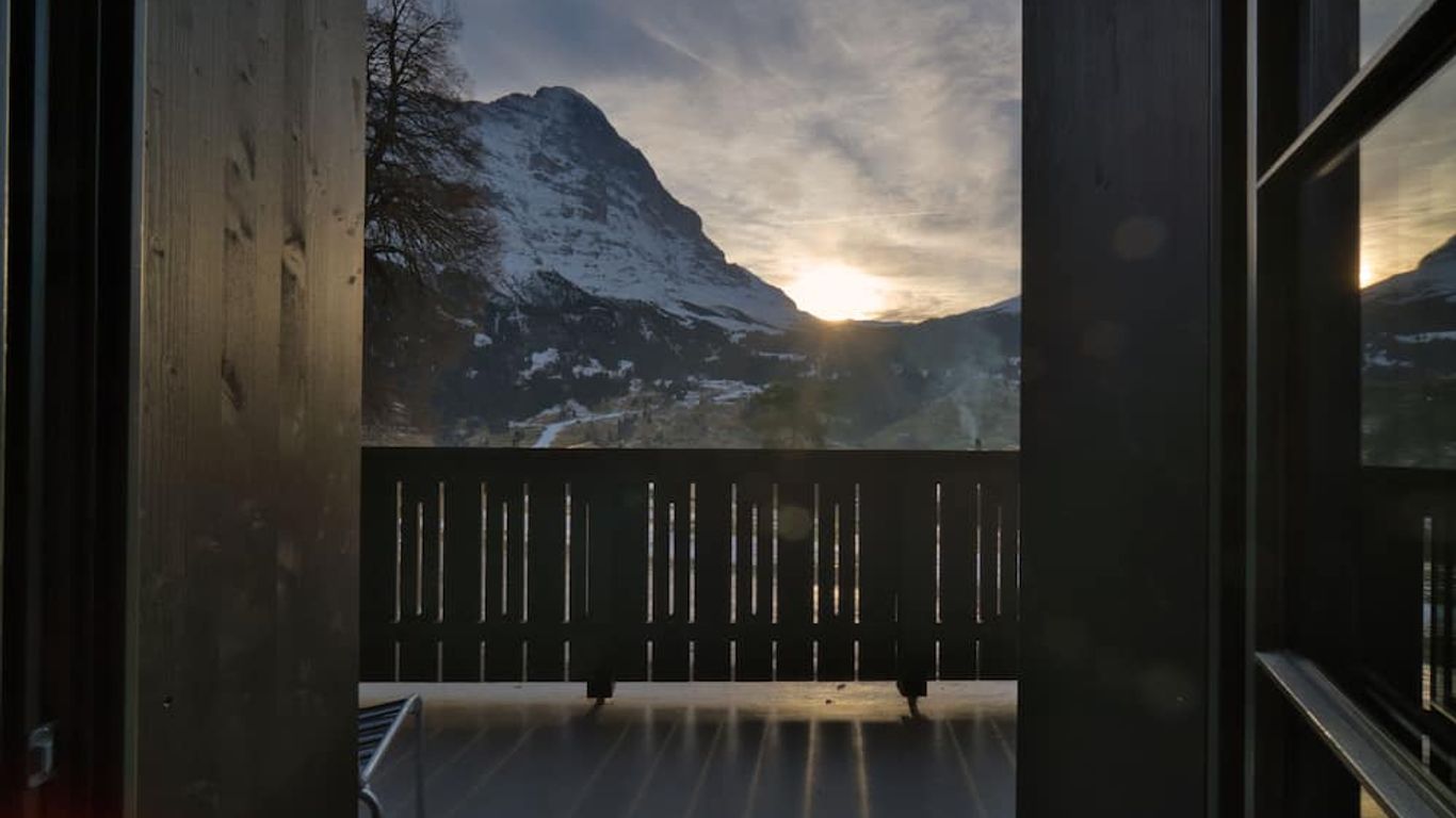 Eiger View Alpine Lodge