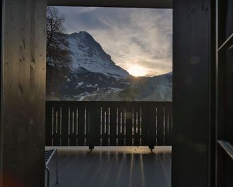 Eiger View Alpine Lodge - Grindelwald - Balkon