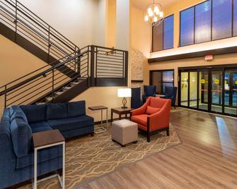 Comfort Suites - Ramsey - Лоббі