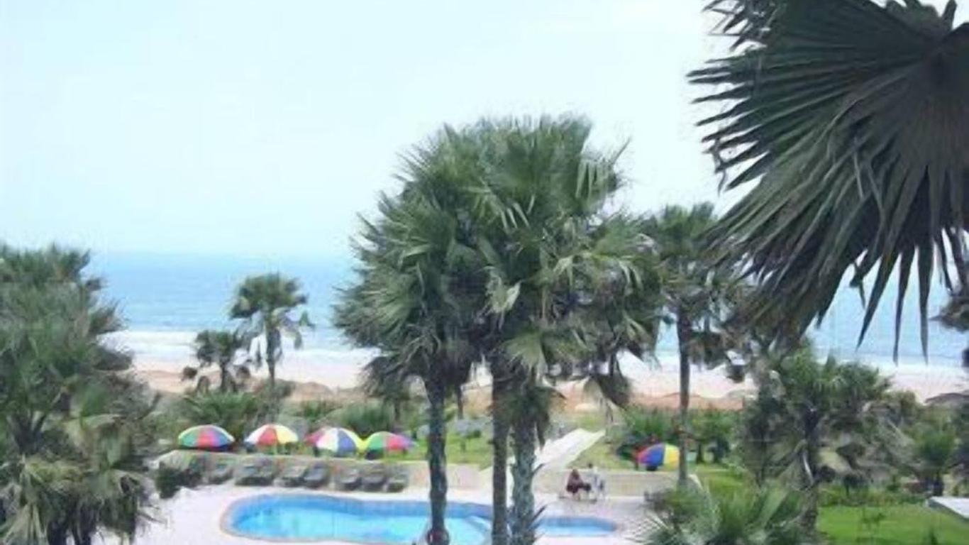 Golden Beach Hotel