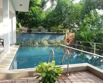 Summerside Residence - נגומבו - בריכה