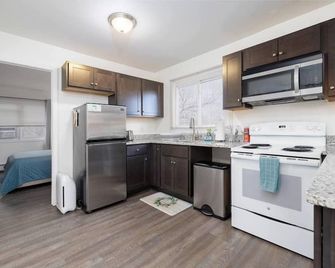 Webster Hill Suites - Inviting Comfort with Office Essentials - New Britain - Kitchen
