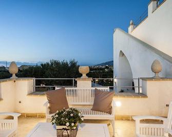 La Pigna Bianca - Marausa - Balkon