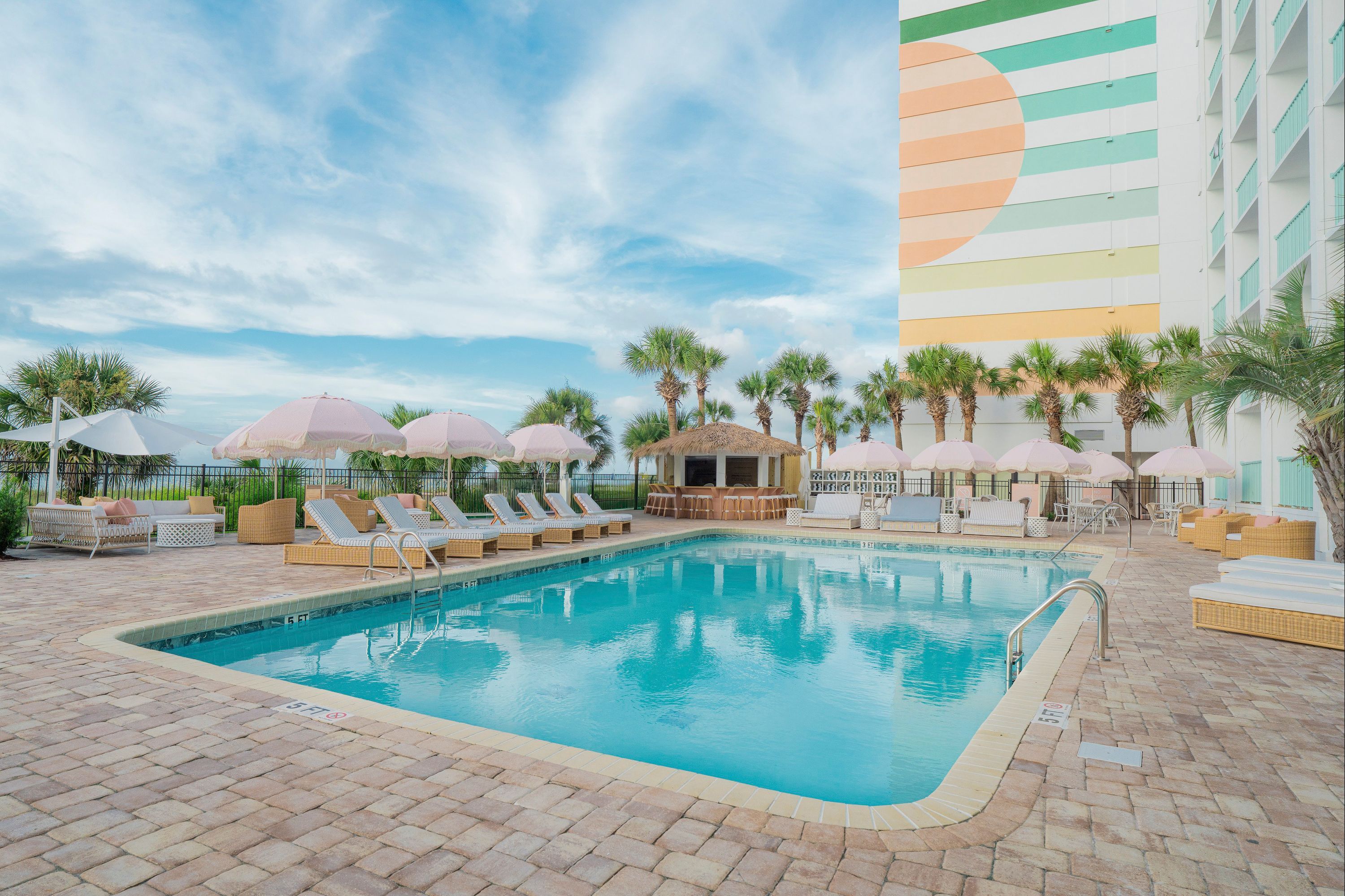 voco The Shelby - Myrtle Beach by IHG - Myrtle Beach - Piscina