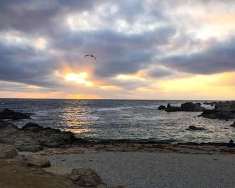 The perfect Monterey Bay vacation home - Seaside - Beach