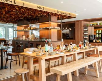 盧昂戰神廣場宜必思酒店 - 盧昂 - 魯昂 - 餐廳