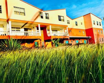 Rnm The Clubhouse, Grenada - Gouyave - Building