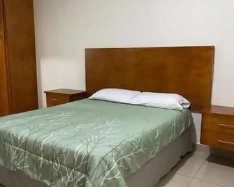 Cmg Suites - Ciudad Acuña - Bedroom