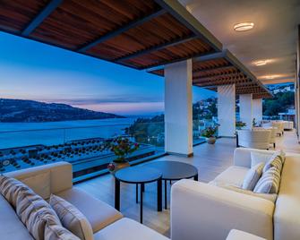 Mivara Luxury Resort & Spa - Gündoğan - Balkon