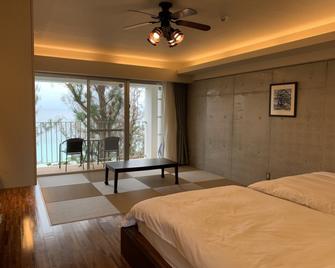 Hotel & Restaurant On the Beach Lue - Motobu