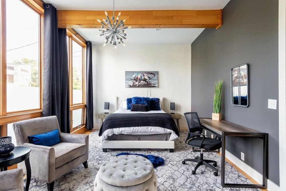 A Spacious Home With Amazing Views and Elevated Outdoor Spaces - נאשוויל - חדר שינה