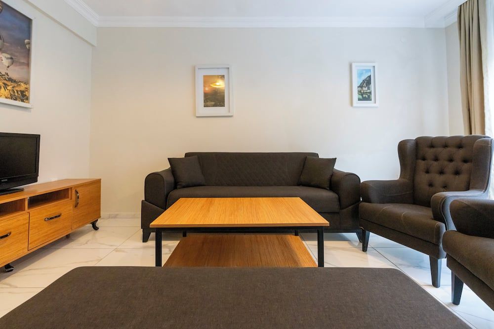 Sude Beach Resort Hotel - גומושלוק - סלון