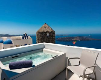 Aeifos Boutique Hotel - Imerovigli - Balcón