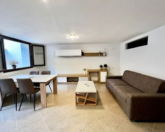 Appartamento fronte Arbatax park resort - Arbatax - Sala de estar