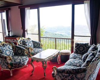 It is the best time to spend your eyes u - Private villa tsubasa / Kimitsu City Chiba - Kimitsu - Wohnzimmer