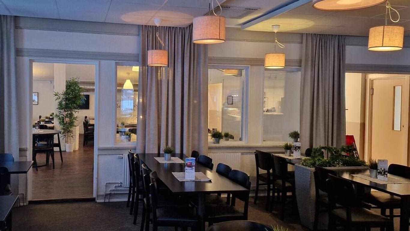 راستا جرومز