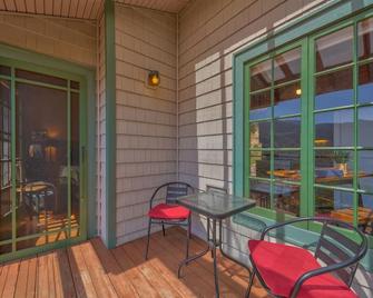 Carmel Valley View Studios - Carmel Valley - Balcón