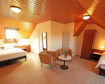 Galion Hôtel & Restaurant - Cheseaux-sur-Lausanne - Habitación