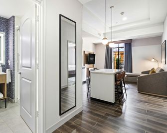 Homewood Suites by Hilton Beaumont - Beaumont - Makuuhuone