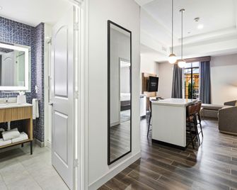 Homewood Suites by Hilton Beaumont - בומונט - חדר שינה