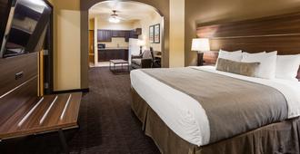 Best Western Plus Hill Country Suites - San Antonio - Bedroom