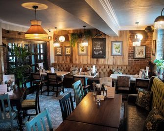 Pen and Parchment by Greene King Inns - Stratford-upon-Avon - Restaurant