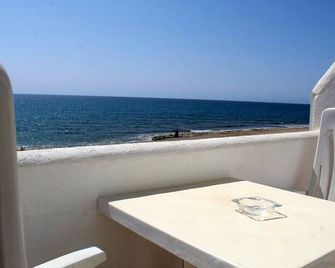 Hospedium Hotel Continental - Mojacar - Parveke