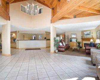 SureStay Plus by Best Western Elizabethtown Hershey - Elizabethtown - Lobby