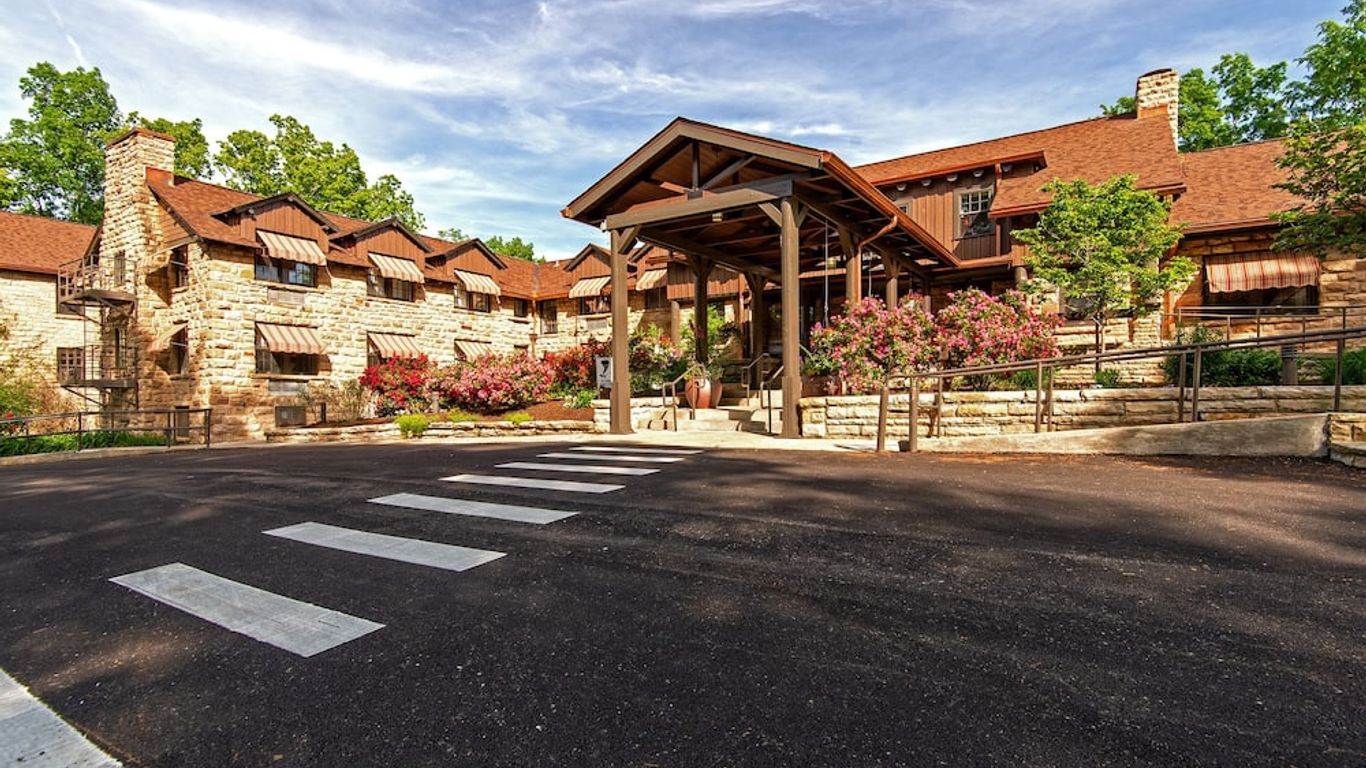 Cumberland Falls State Resort Park