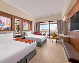 Mandarin Bay Resort and Spa - Boracay - Bedroom