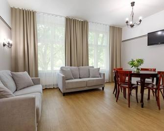 Koidulapark Hotell - Pärnu - Soggiorno