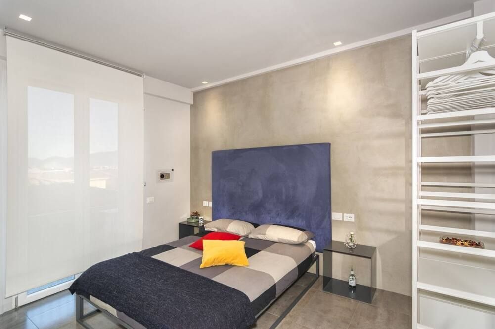 Mediceo 42 - Comfort Double Room with Balcony - Pisa - Bedroom