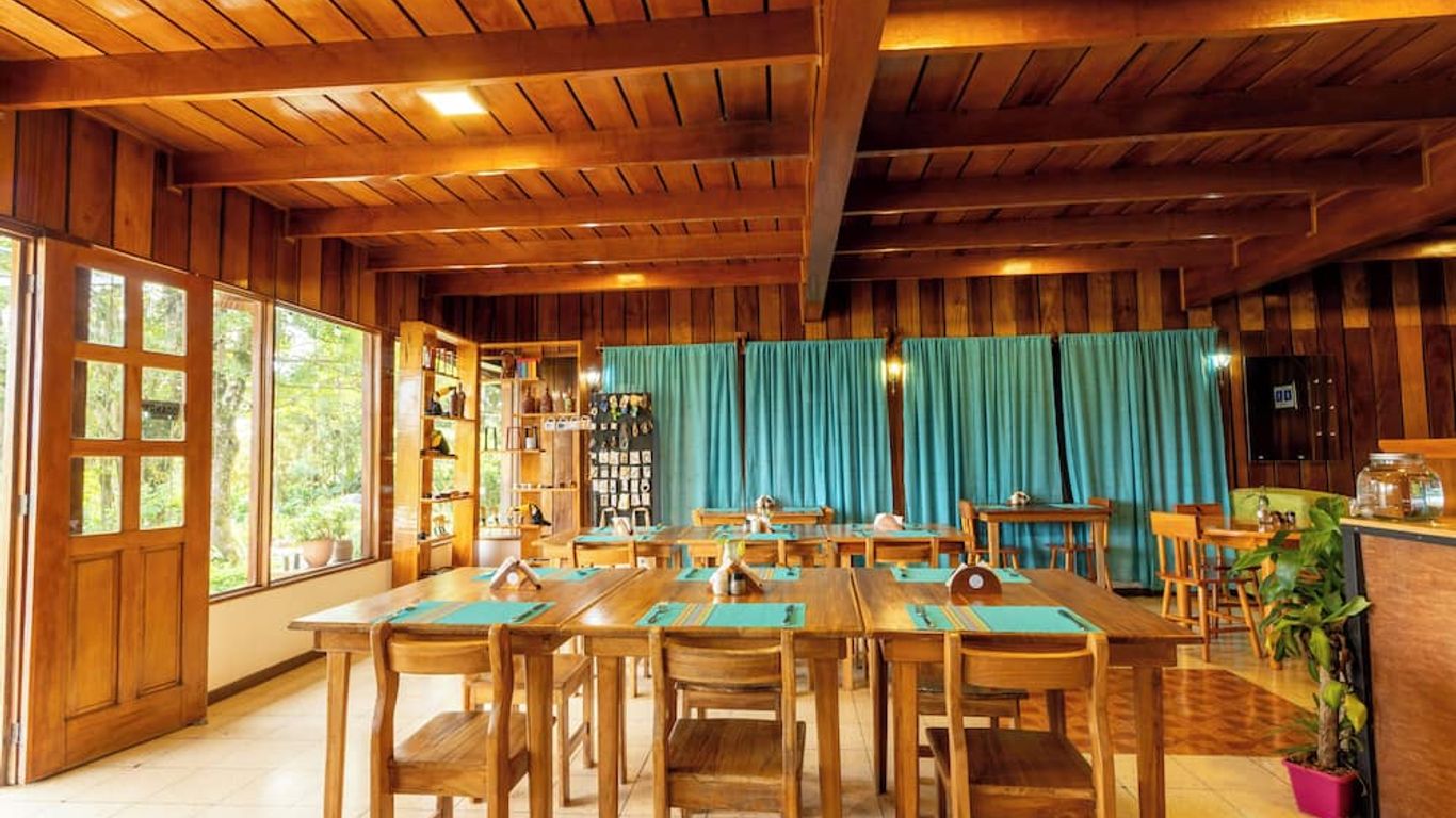 Hotel Holístico Monteverde