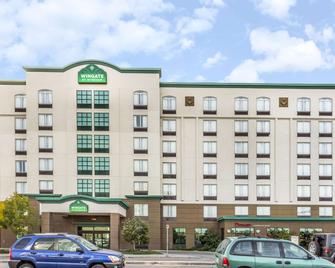 Wingate by Wyndham Regina - Ρεγγίνα - Κτίριο