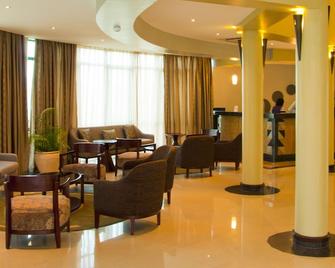 Gorillas Golf Hotel - Kigali - Salon