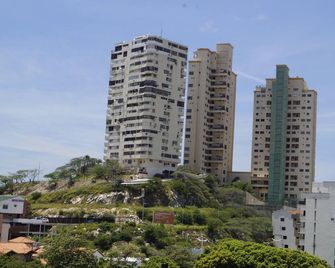 Apartahotel Tukasa Rodadero - Santa Marta - Vista del exterior