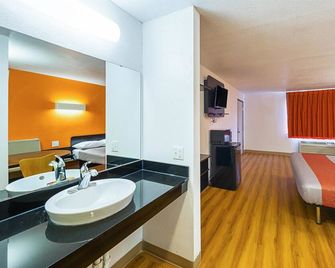 Motel 6 Amarillo Tx - Amarillo - Phòng ngủ
