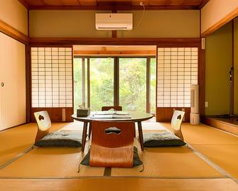 Irori no oyado zen - Mimasaka - Essbereich