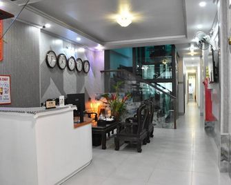 Vuon Cam Hotel Cao Bang - Cao Bang - Front desk
