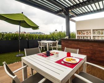 Hotel Nube, Puebla Centro - פואבלה - פטיו