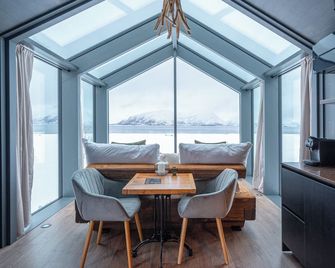 Aera - Glass cabins - Tromsø - Spisesal