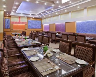 Hotel Park Grand - Haridwar - Restaurante