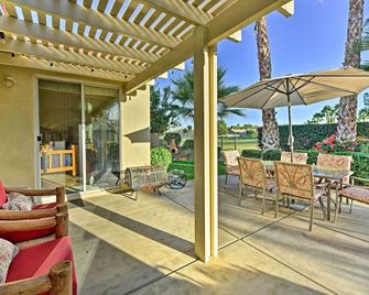 Indian Palms Resort Home with Yard and Community Perks - Indio - Innenhof