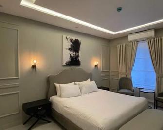 Villa Vista - Islamabad - Bedroom